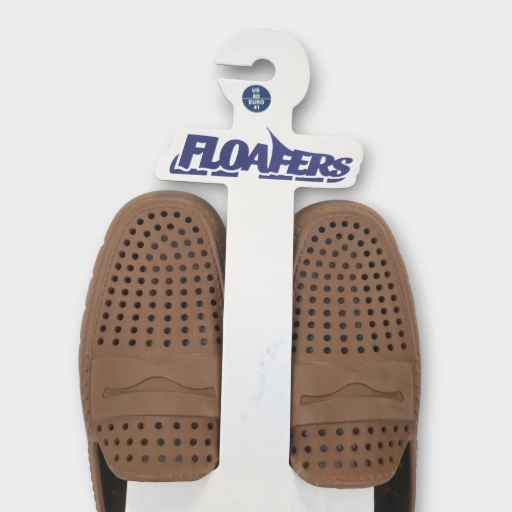 NEW Men's Floafers Country Club Driver Chestnut Hill / Gum Brown Size 8 D w/tags